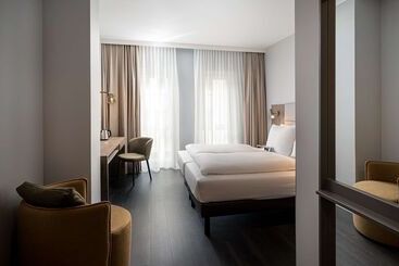 Elaya Hotel Oberhausen - Oberhausen