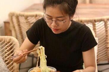 پانسیون Sacred Lotus   Vegan Café X Hostel