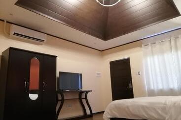 Hidden Jewel Resort