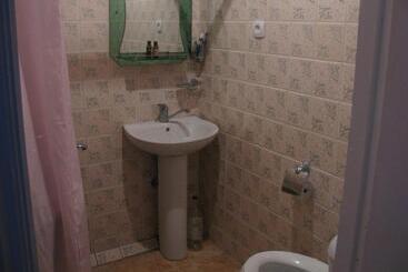 پانسیون Ani Guest House