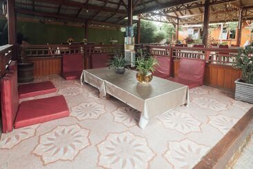 هتل Oyo 1300 Crecia Residence