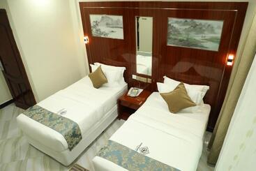 تختخواب و صبحانه Jaromax Palace