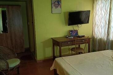 تختخواب و صبحانه Kadalamma Beach Homestay