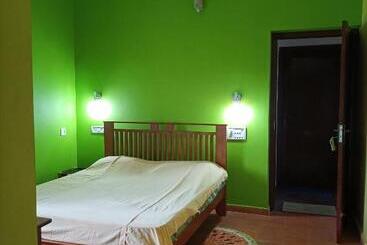 تختخواب و صبحانه Kadalamma Beach Homestay