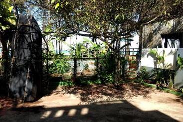 تختخواب و صبحانه Kadalamma Beach Homestay