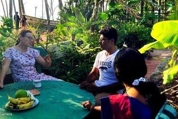تختخواب و صبحانه Kadalamma Beach Homestay