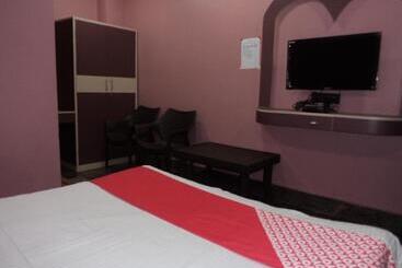 تختخواب و صبحانه New Infinite Homestay