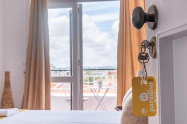 پانسیون 4u Lisbon Suites & Guesthouse Vii Airport