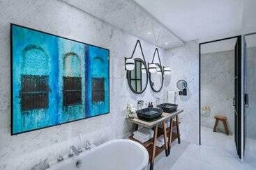 هتل Andaz Dubai The Palm