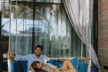 هتل Andaz Dubai The Palm