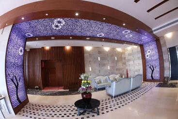 هتل Regenta Central Rs Chennai Omr Sipcot