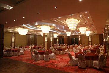 هتل Regenta Central Rs Chennai Omr Sipcot