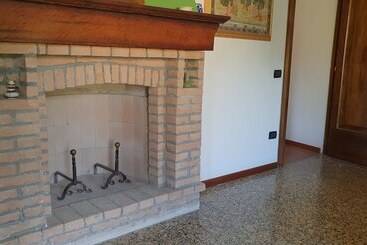 تختخواب و صبحانه Affittacamere Villa Molinello