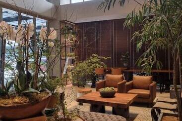Brittany Hotel Bgc