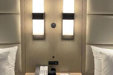 هتل Best Western Premier Prince Albert