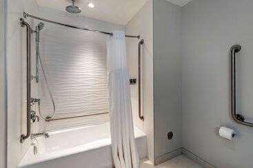 هتل Best Western Premier Prince Albert