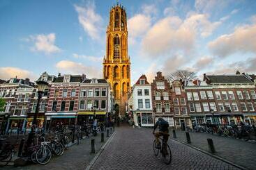 هتل Hampton By Hilton Utrecht Central Station
