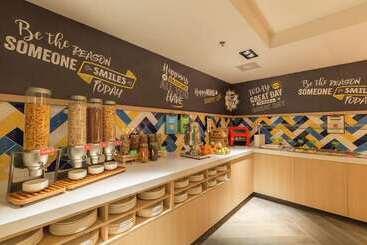 هتل Hampton By Hilton Utrecht Central Station