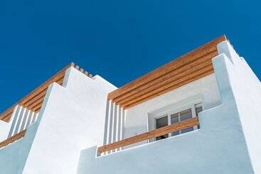 Omnia Mykonos Boutique Hotel & Suites
