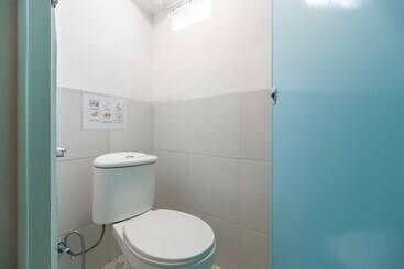 پانسیون Reddoorz Syariah Near Pangkal Balam Port Bangka