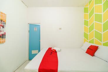 پانسیون Reddoorz Syariah Near Pangkal Balam Port Bangka