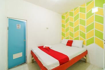پانسیون Reddoorz Syariah Near Pangkal Balam Port Bangka