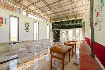 پانسیون Reddoorz Syariah Near Pangkal Balam Port Bangka