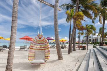 استراحتگاه Hard Rock Hotel Maldives