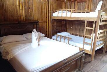 پانسیون Hostal La Finquita