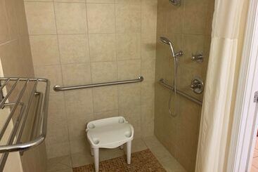 Best Western Ocean Sands Beach Resort