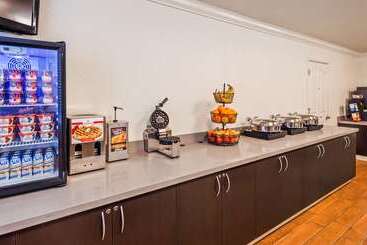 هتل Best Western Capital City Inn