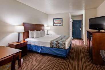 هتل Best Western Capital City Inn