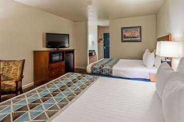 هتل Best Western Capital City Inn