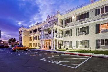 هتل Best Western Capital City Inn