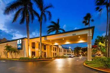 هتل Best Western Fort Lauderdale Airport/cruise Port
