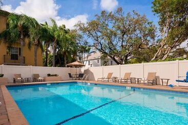 هتل Best Western Fort Lauderdale Airport/cruise Port