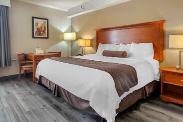 هتل Best Western Fort Washington Inn