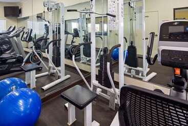 هتل Best Western Inn & Suites