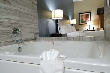 هتل Best Western Inn Florence