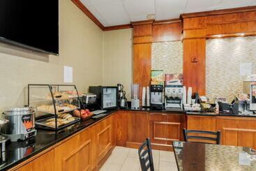هتل Best Western St Louis Kirkwood Route 66