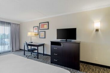 هتل Best Western St Louis Kirkwood Route 66