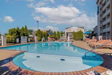 هتل Best Western St Louis Kirkwood Route 66