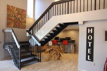 هتل Best Western St Louis Kirkwood Route 66
