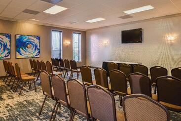 هتل Best Western St Louis Kirkwood Route 66