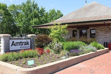 هتل Best Western St Louis Kirkwood Route 66