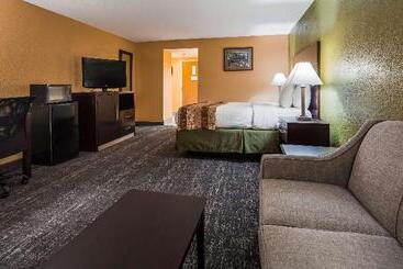 هتل Best Western Luxbury Inn Fort Wayne