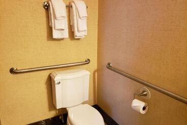 هتل Best Western Merry Manor Inn