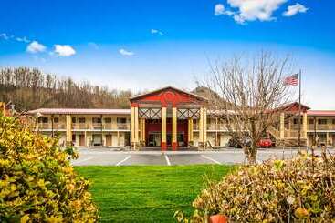 هتل Best Western Mountainbrook Inn Maggie Valley