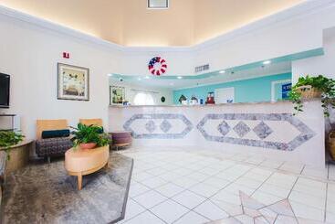 هتل Best Western Pearland Inn