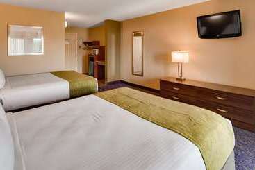 هتل Best Western Plaza Inn